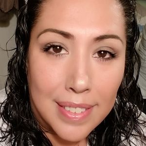 Meet your Posher, Eva